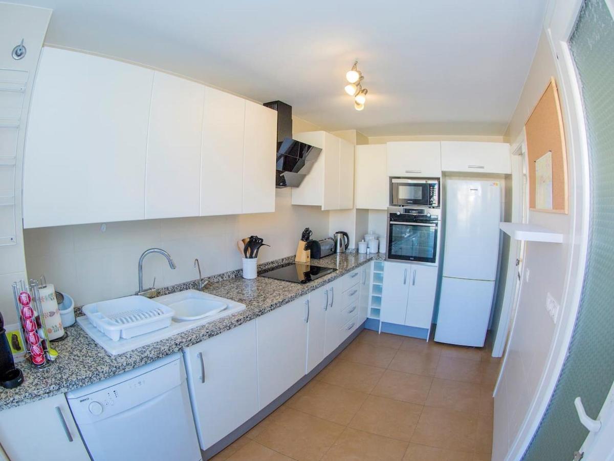 Immaculate 2-Bed Apartment In Pego Bagian luar foto